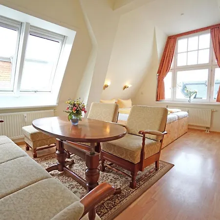 Frieda Mit Meerblick